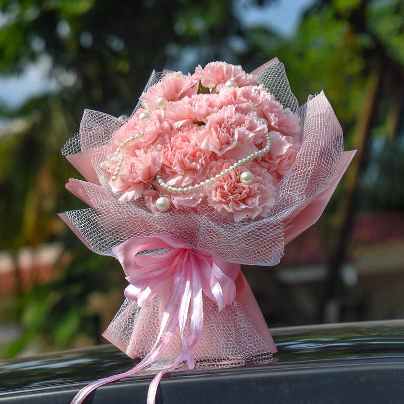 What's the best gift for Porirua National Day?